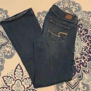 AE Artist Jeans